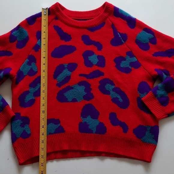 Blank NYC cheetah print sweater small - Picture 9 of 10